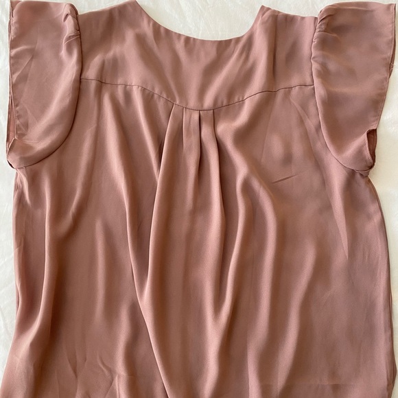 Maette by Stella & Dot Dusty Rose color Large top - Picture 2 of 2